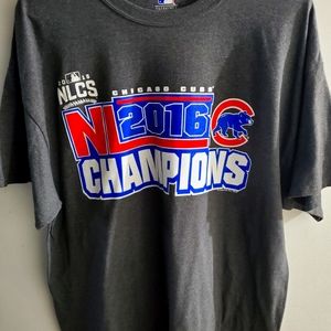 Cubs tshirt